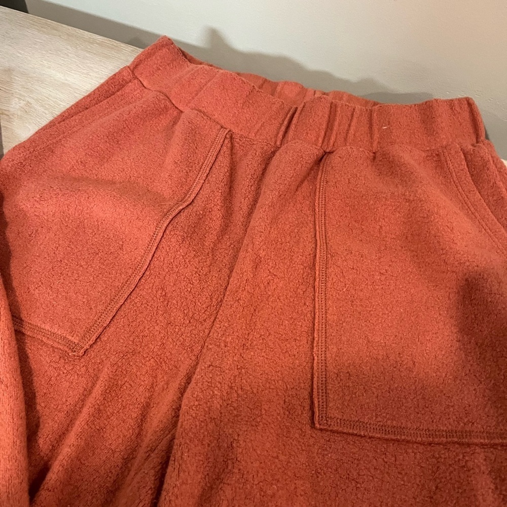 Madewell lounge pants , large pockets , wide leg - Picture 4 of 4